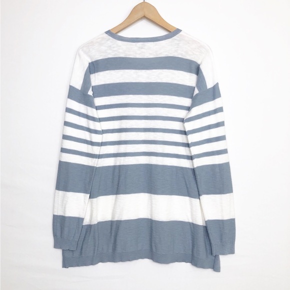 Vince, gray and white striped linen tunic top - Picture 2 of 8